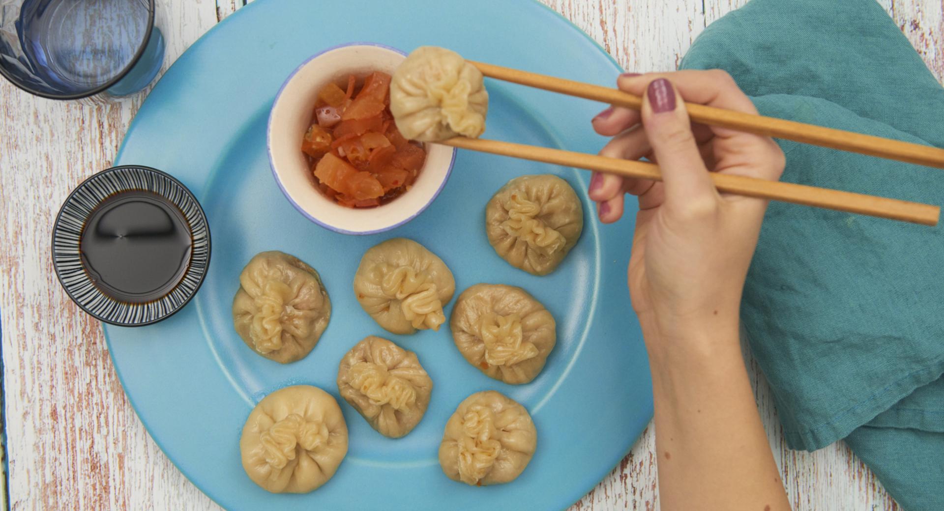 Vegetarian momos 