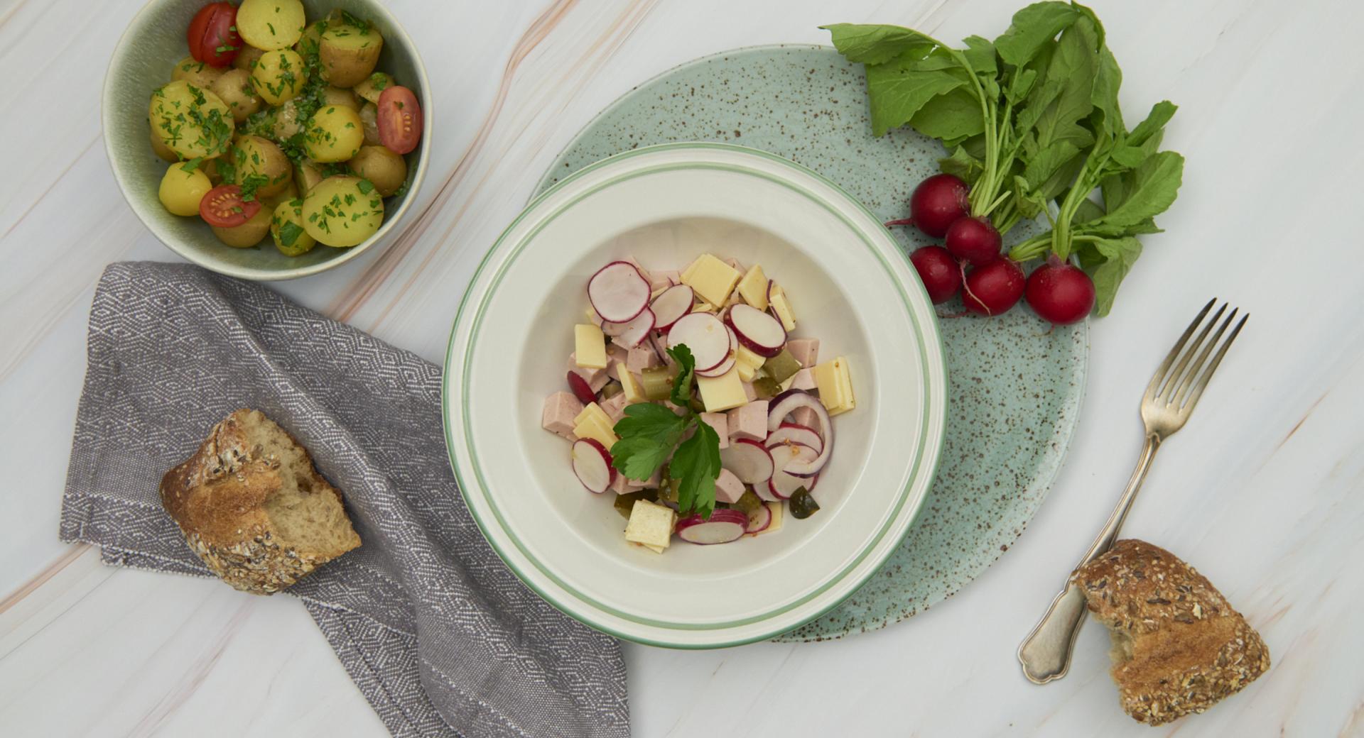 Salad with sausage and cheese