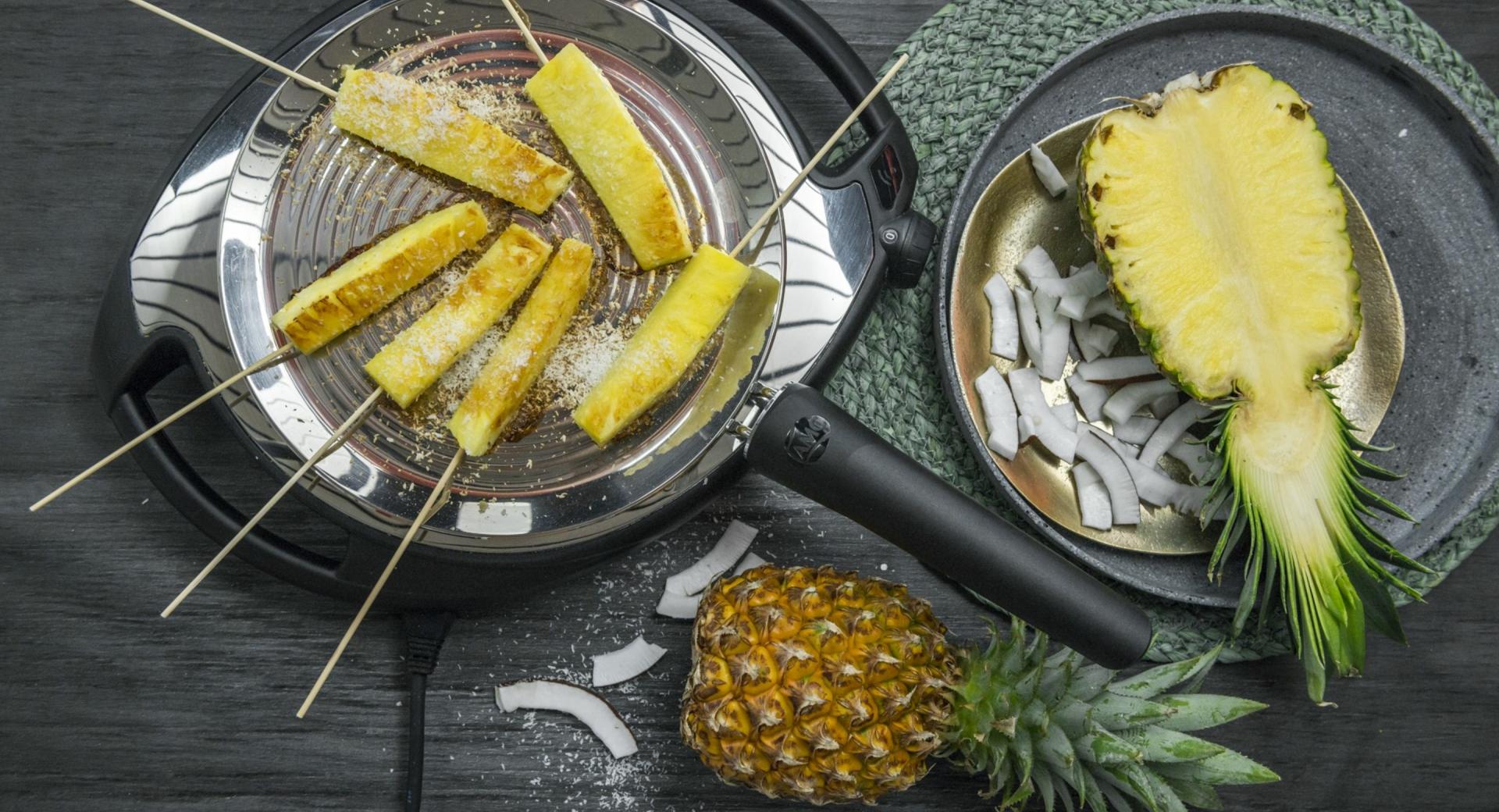 Roasted pineapple skewers