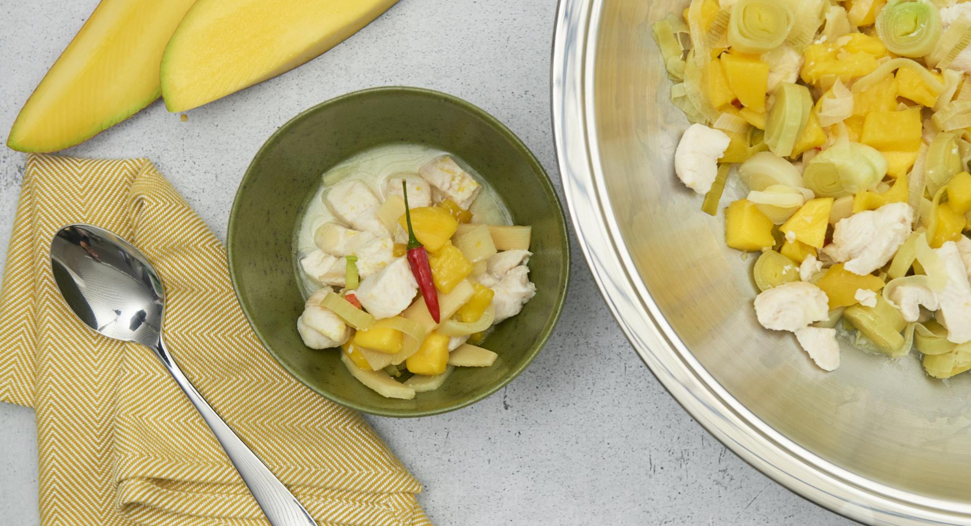 Monkfish on mango and leek vegetables  