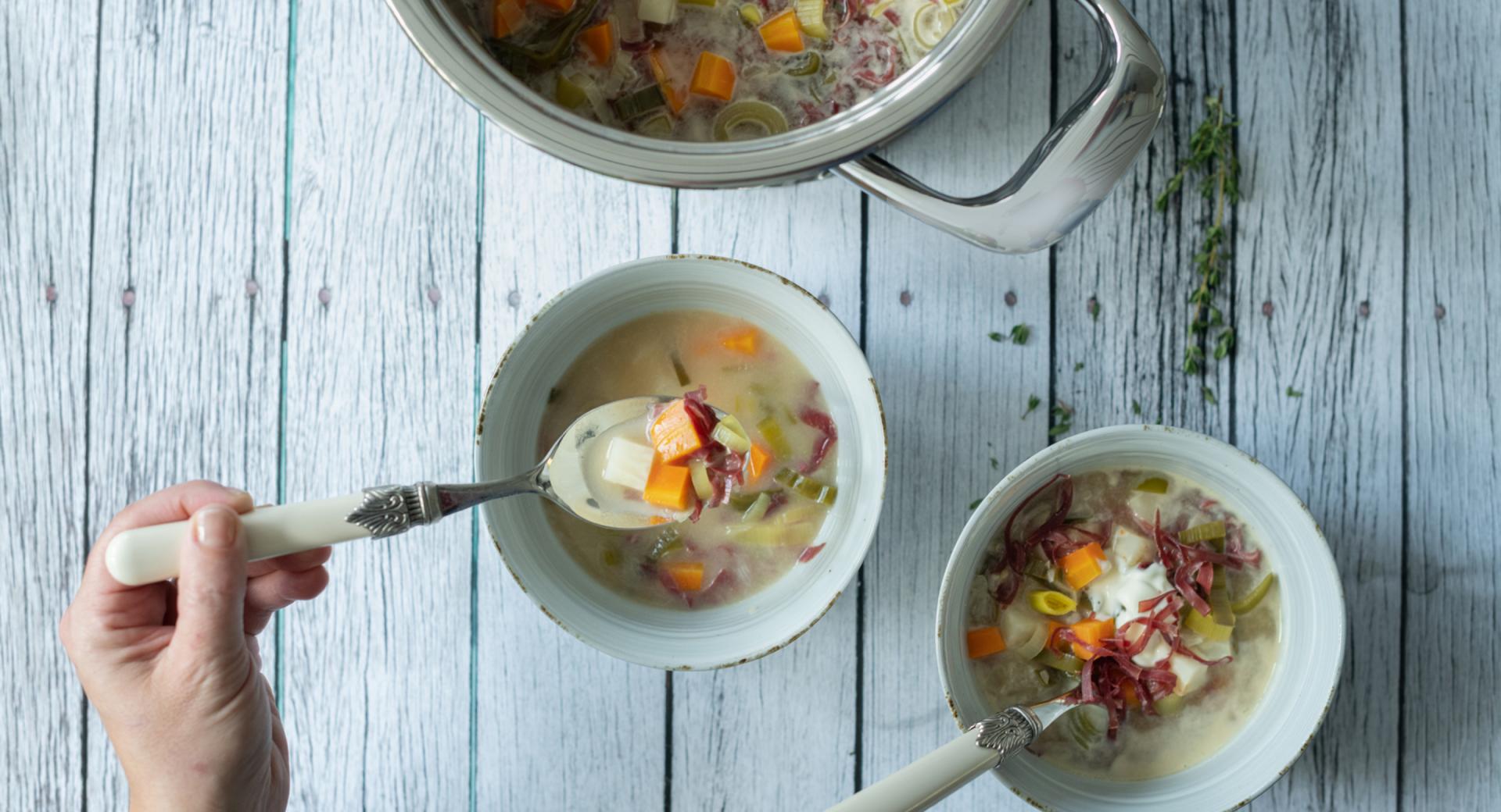 Wedding soup (Prättigau style)