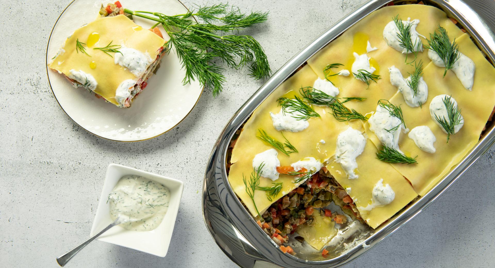 Cold salmon lasagna