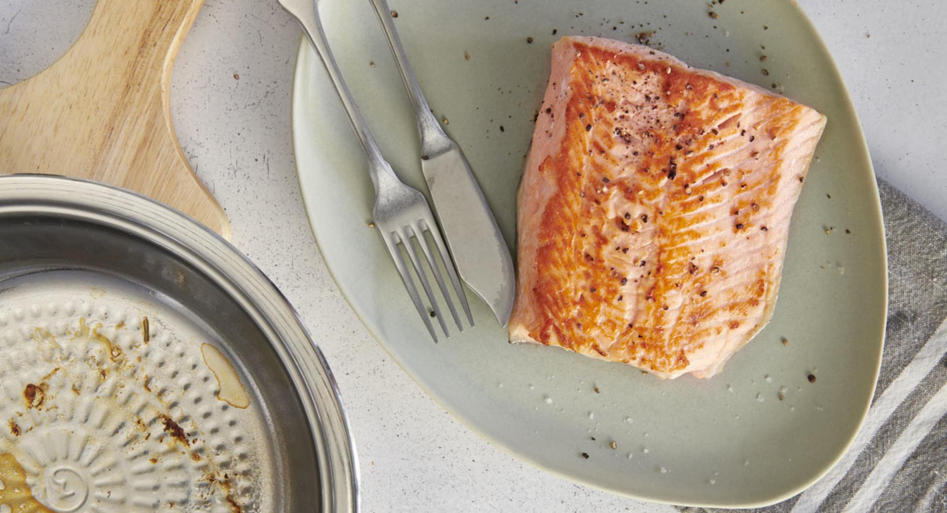 Salmon fillet without turning