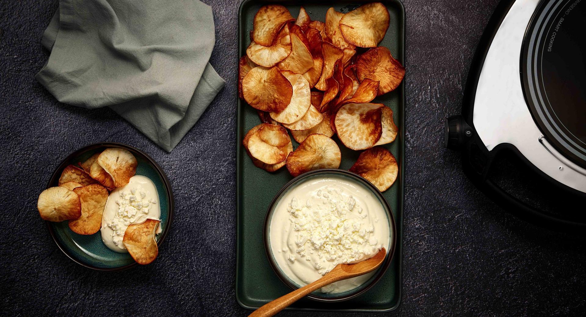Cassava chips with yogurt and feta dip