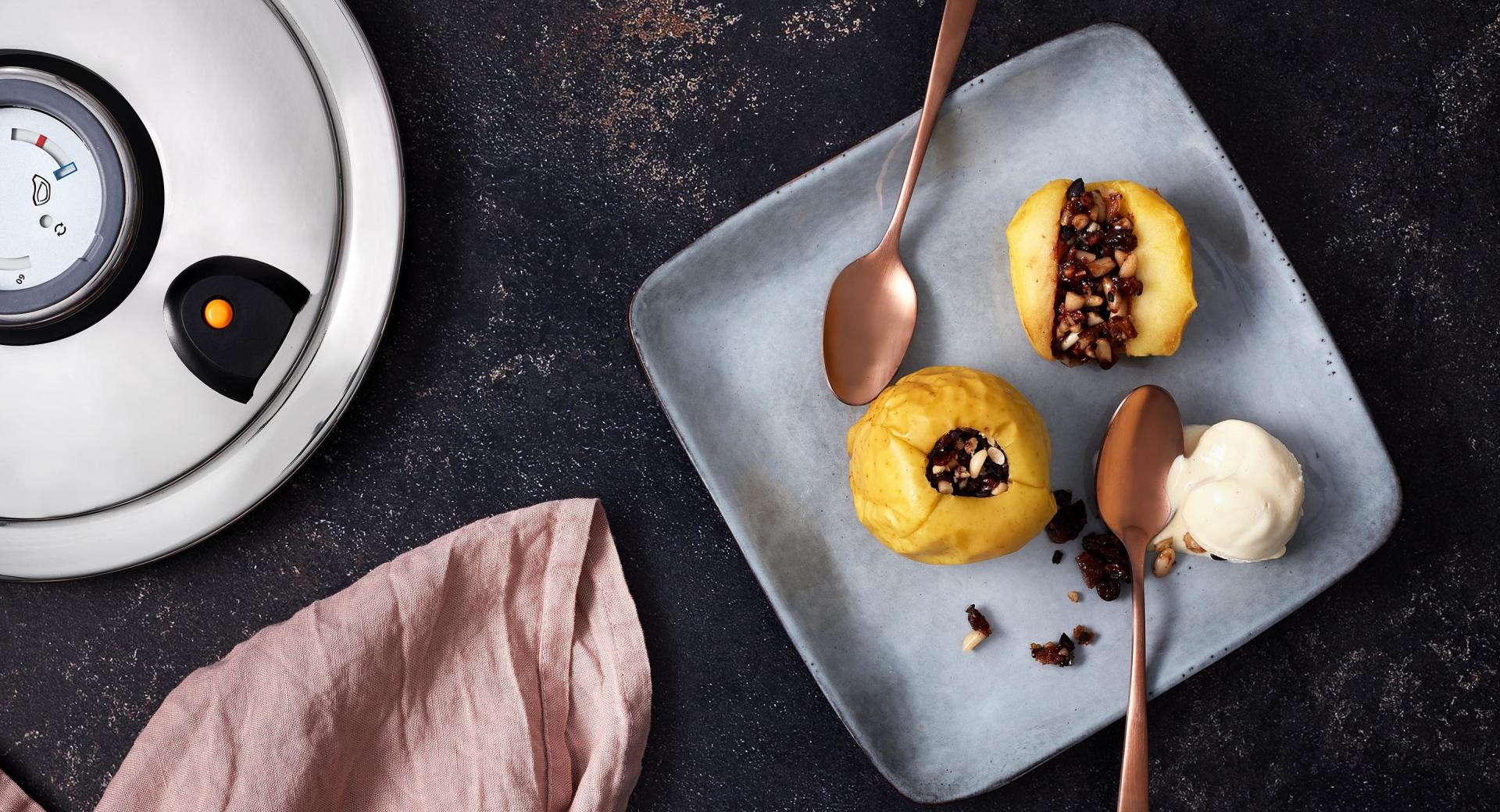 Stuffed apples Stuffed apples