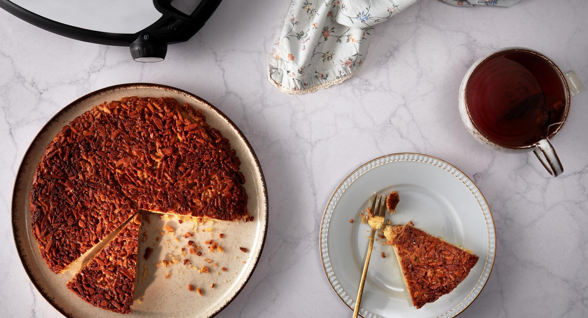 Portuguese caramelized almond tart Portuguese caramelized almond tart