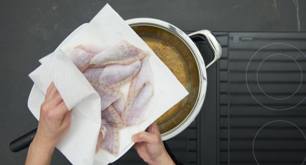 Rinse perch fillets, pat dry, salt lightly and sprinkle with lemon juice.