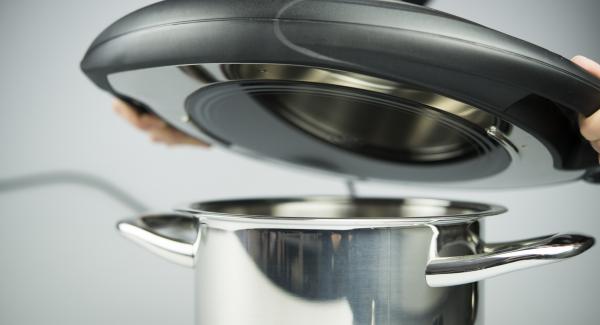 At the end of cooking time, place pot into the inverted lid and place Navigenio overhead and set at high level.