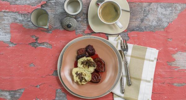 When time is up remove the Combi sieve insert and serve the dumplings with the warm compote.