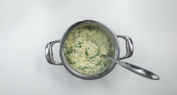 Clean wild garlic and cut finely. Add with cream and cheese to risotto and stir. Refine with spices and serve.