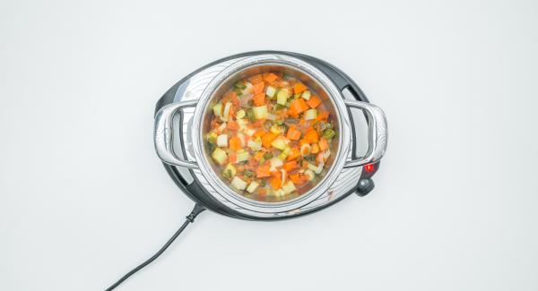 At the end of the cooking time, season the vegetables with salt and pepper.