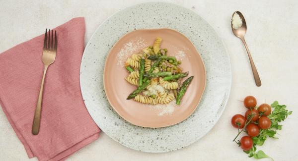 Remove the Secuquick and add the remaining asparagus, parmesan and olive oil and season to taste.