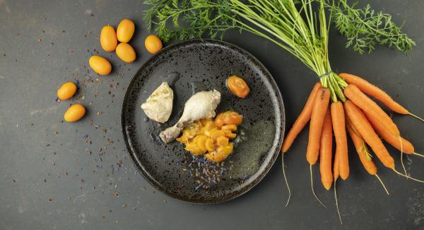Chicken with carrots and kumquats