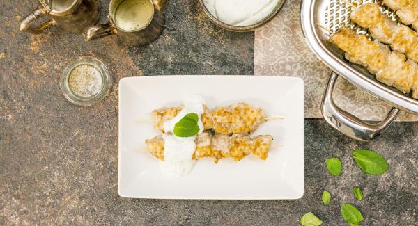 Arabic chicken cubes with mint yoghurt 