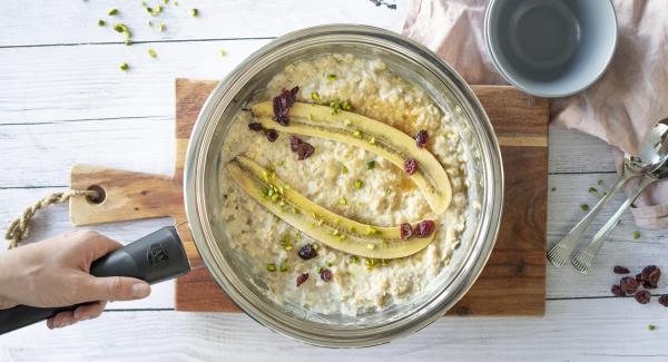 Baked banana porridge 