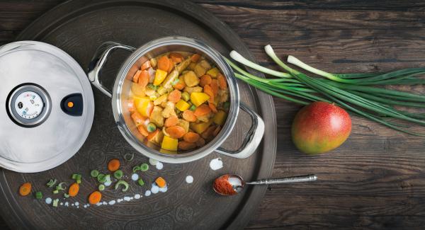 Chicken curry with EasyQuick