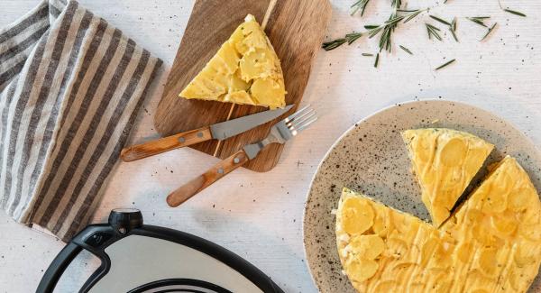 Potato quiche with pears