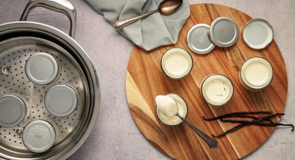 Vanilla yogurt